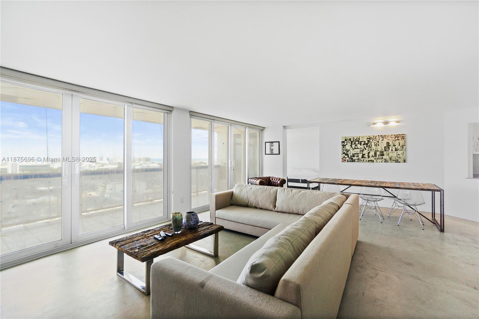 1900 Sunset Harbour Dr 2011