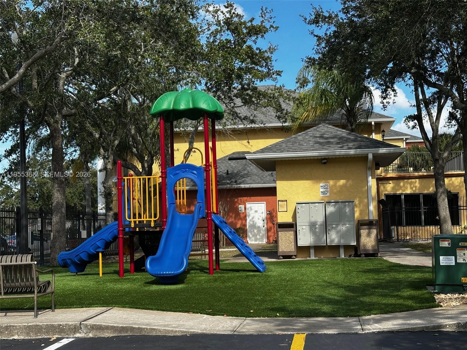 Palms Villa Residences - Residential