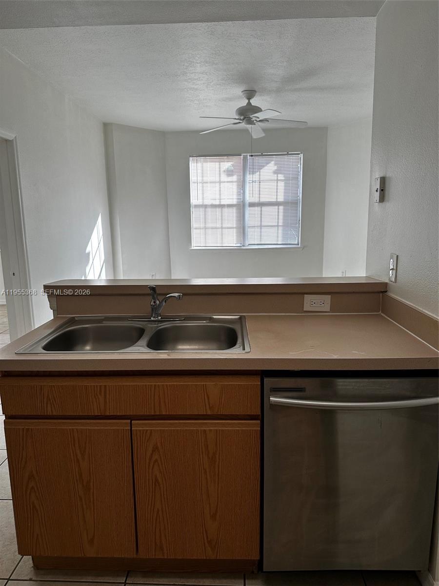 3502 Windy Walk Way 2111