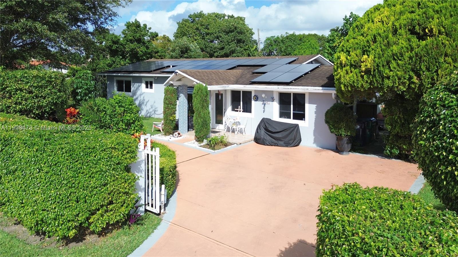 KENDALL ESTATES - Residential