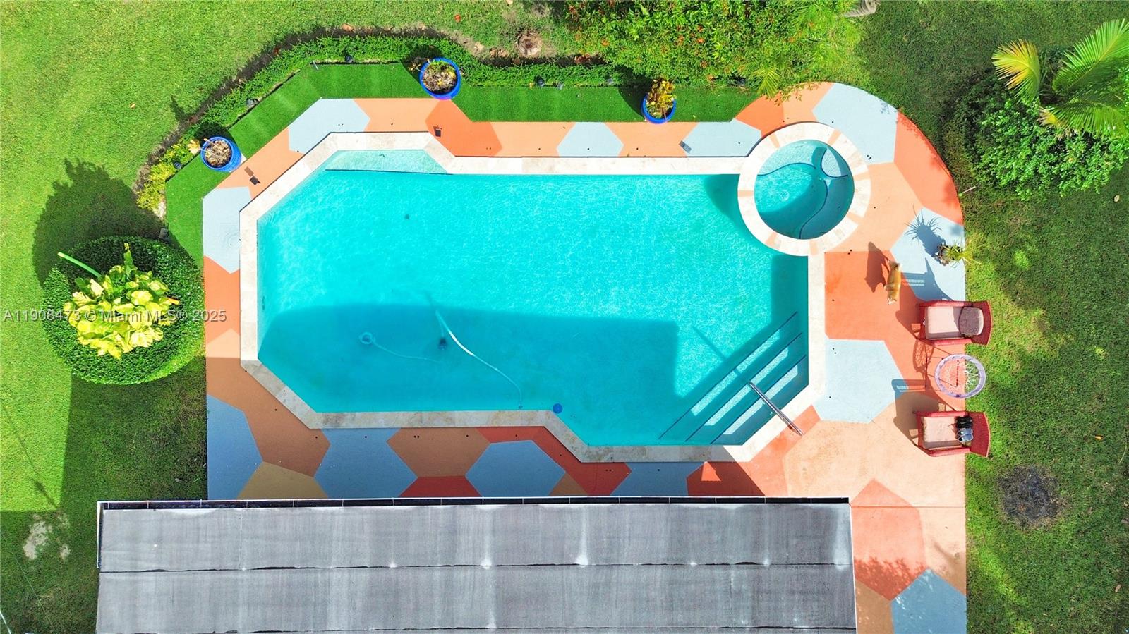 KENDALL ESTATES - Residential