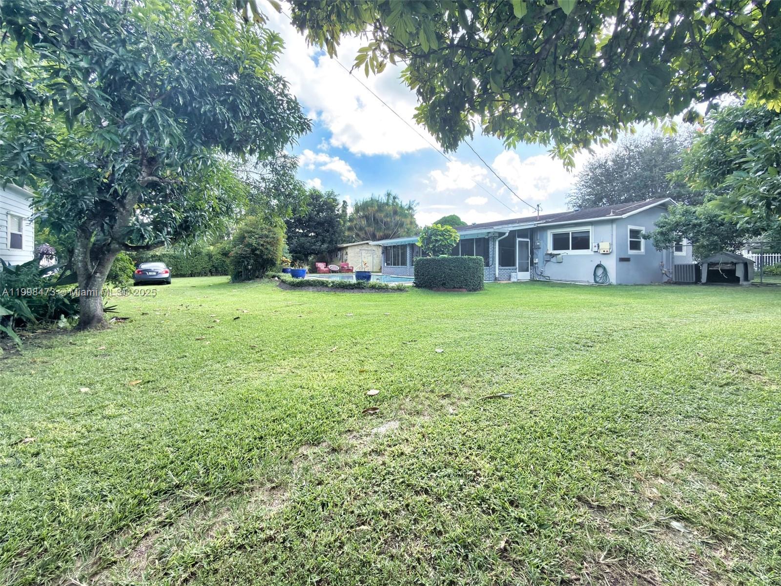 KENDALL ESTATES - Residential