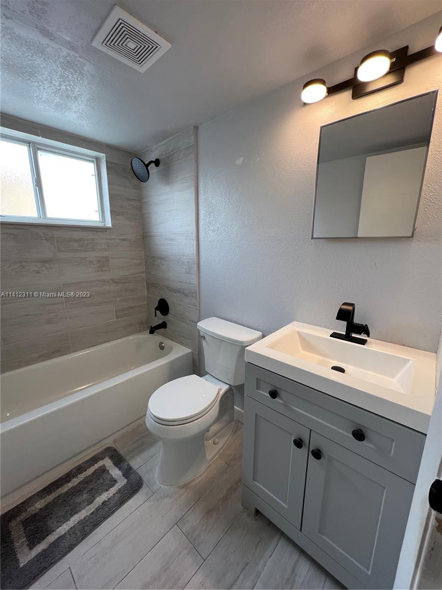 EL GRECO CONDO - Residential Lease