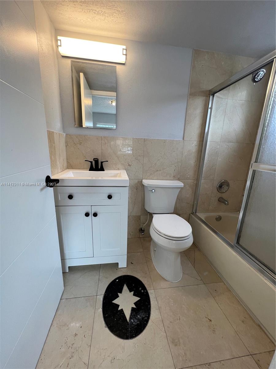 EL GRECO CONDO - Residential Lease