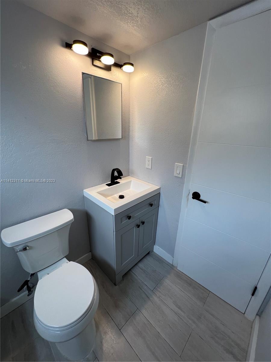 EL GRECO CONDO - Residential Lease