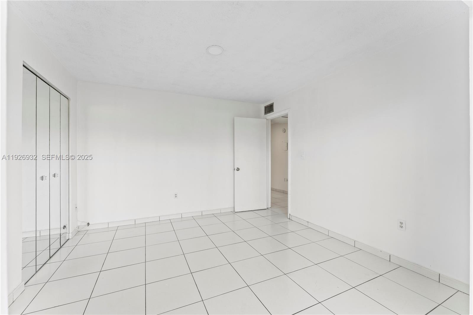 GROVE GARDENS CONDO - Residential