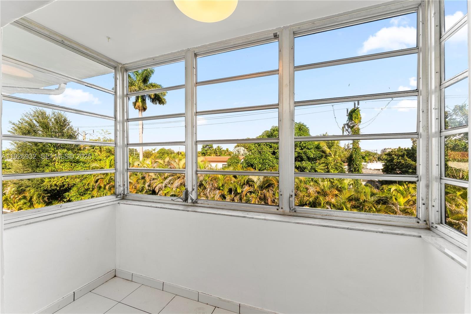 GROVE GARDENS CONDO - Residential