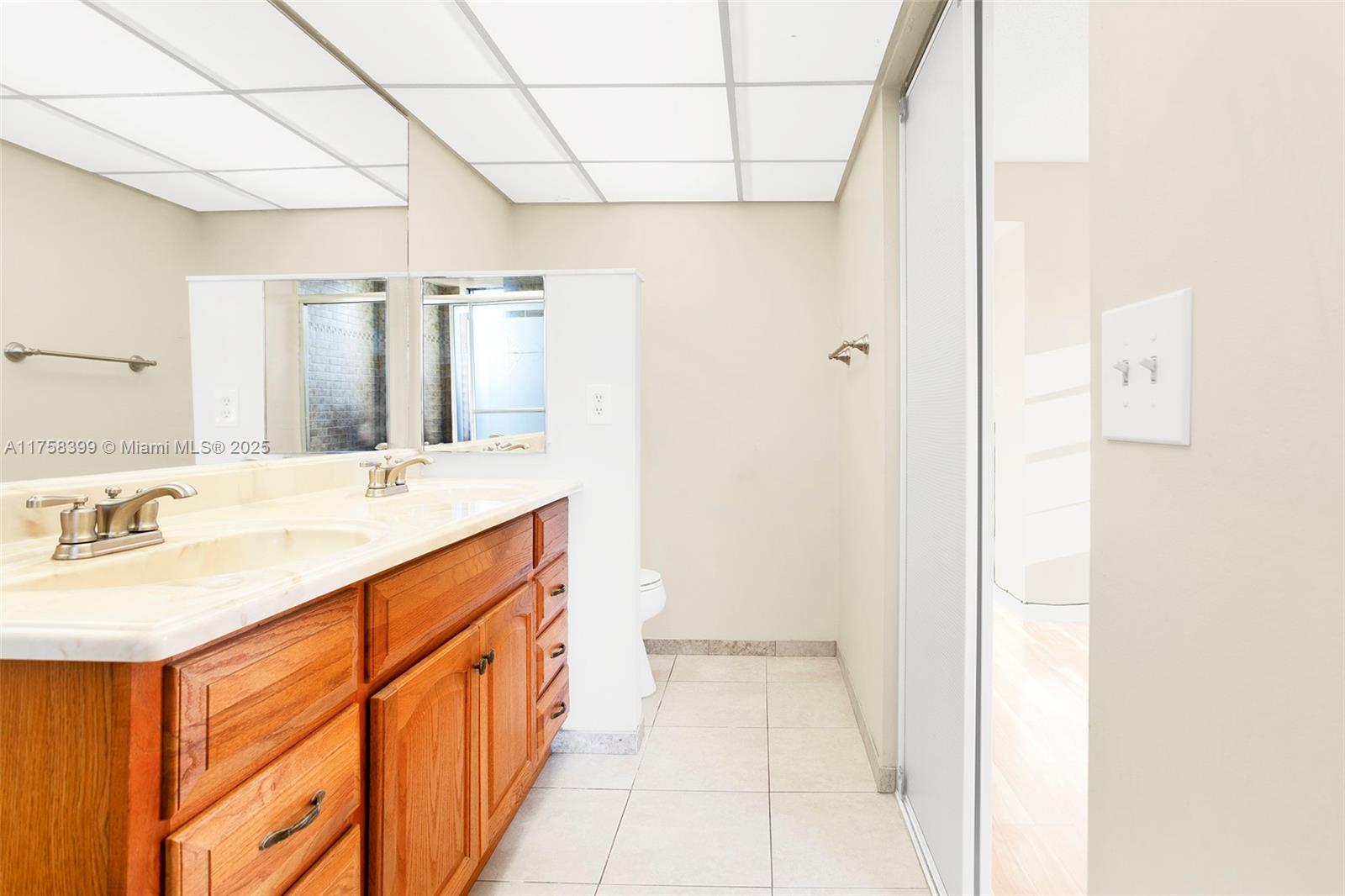 ISLE OF SANDALFOOT CONDO - Residential Lease