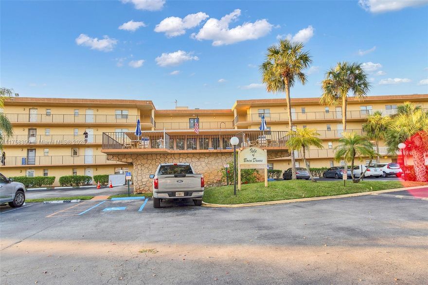 Beautiful 2-Bedroom, 2-Bath Corner Unit in Boca Raton!

Enjoy an abundance of natural light in this spacious corner unit with desirable southern exposure and stunning garden views. The secured lobby ensures peace of mind, with an entry phone for guest access. Featuring neutral tones throughout, this unit is move-in ready 
Additional highlights include:
In-unit washer & dryer for added convenience
All-ages community – welcoming to everyone
Utilities included: Water, sewer, trash, cable & internet (tenant covers electricity)
One guaranteed parking space (no trucks allowed in the assigned spot)

Please note: No pets and non-smokers only. This unit is not on a catwalk.

Don’t miss this opportunity to live in a bright, well-maintained home in a fantastic Boca Raton location!