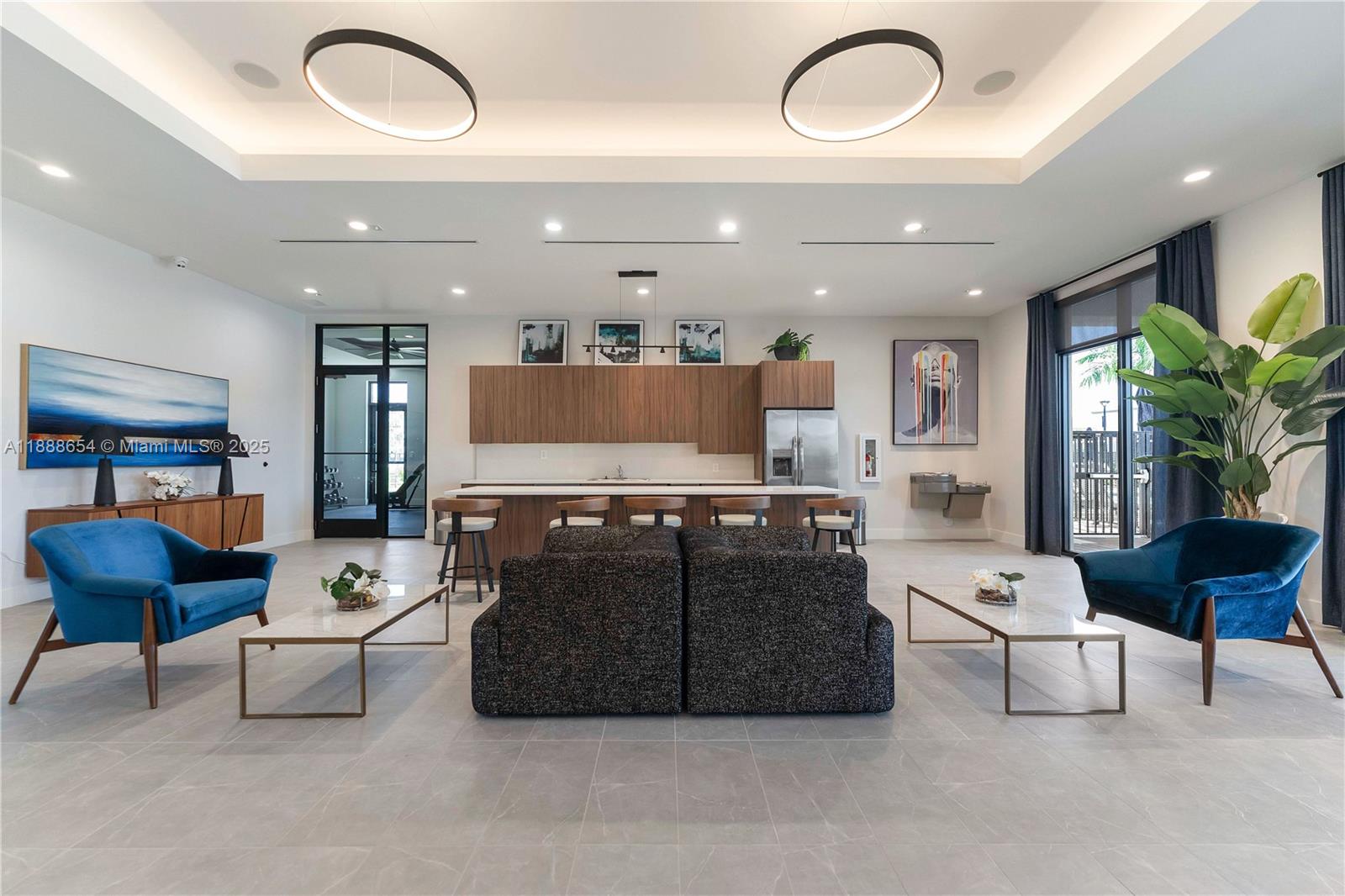 KENDALL ASSEMBLAGE SOUTH - Residential