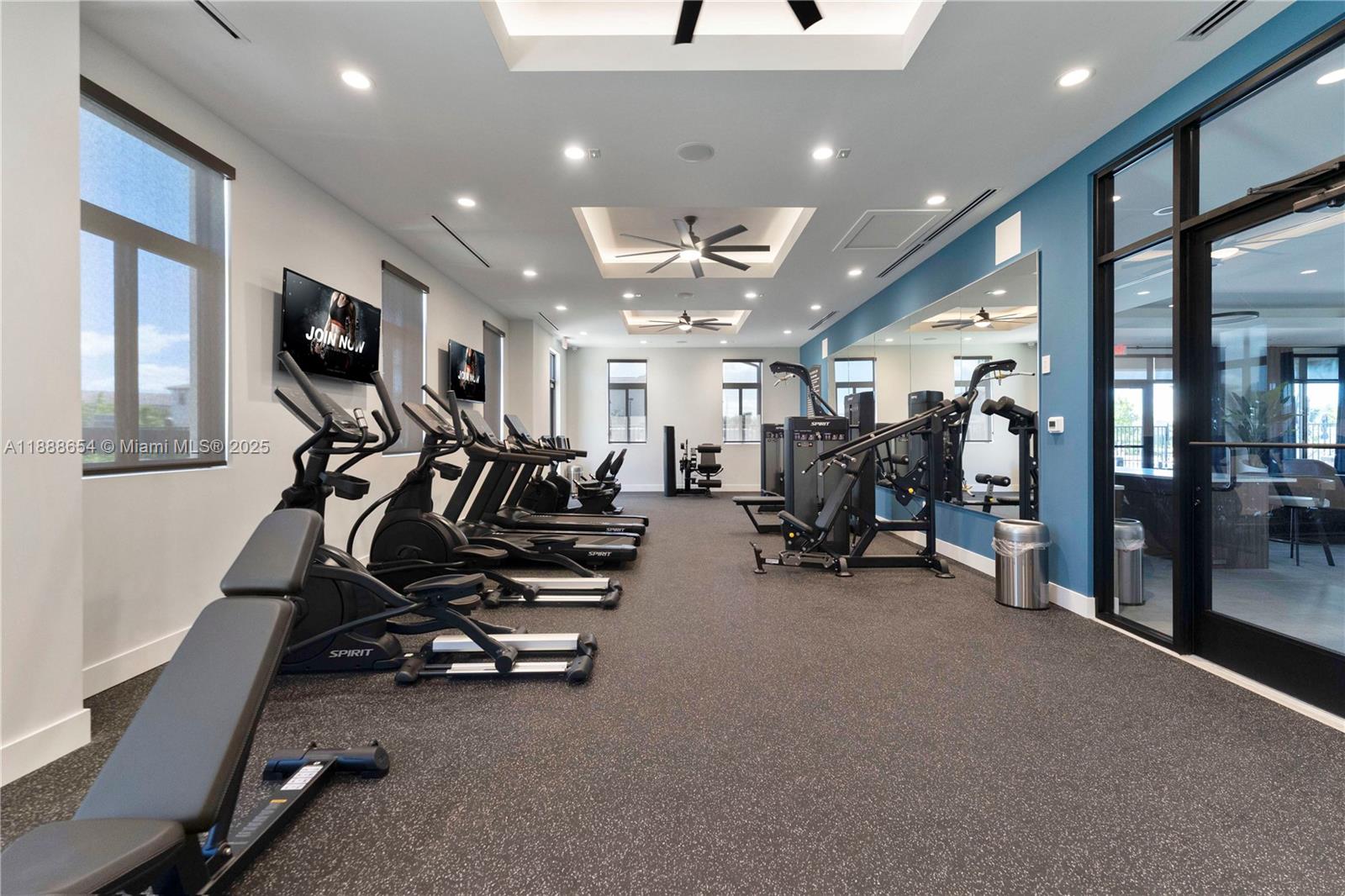 KENDALL ASSEMBLAGE SOUTH - Residential