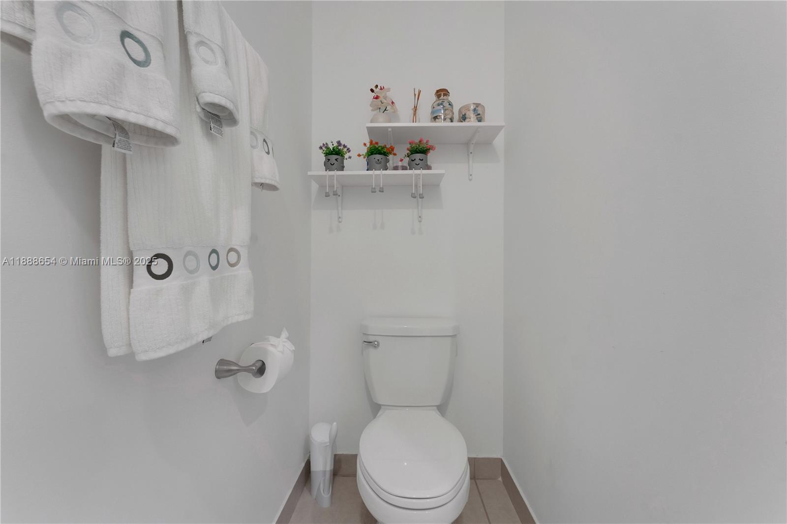 KENDALL ASSEMBLAGE SOUTH - Residential