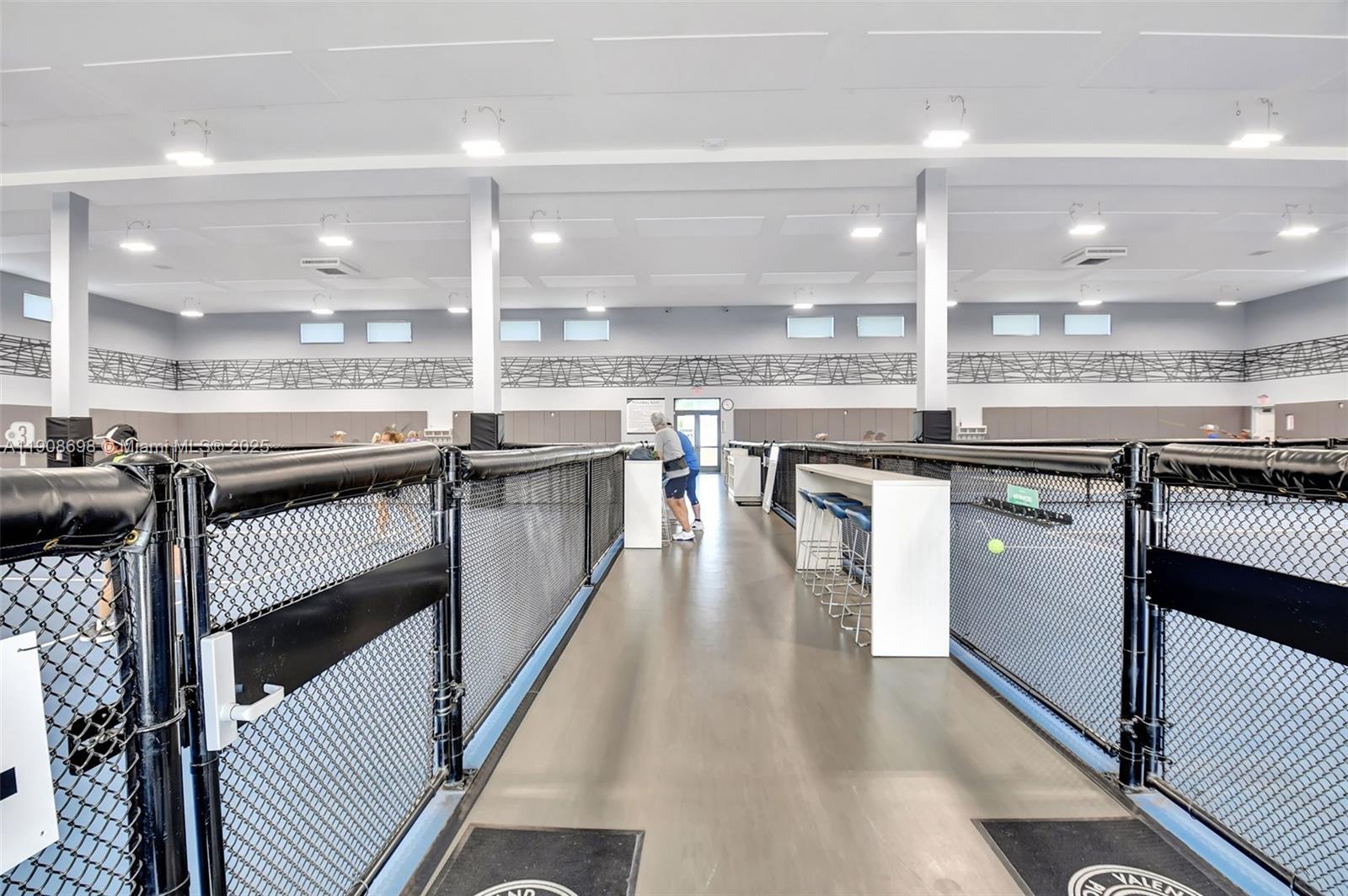 VALENCIA GRAND - Residential