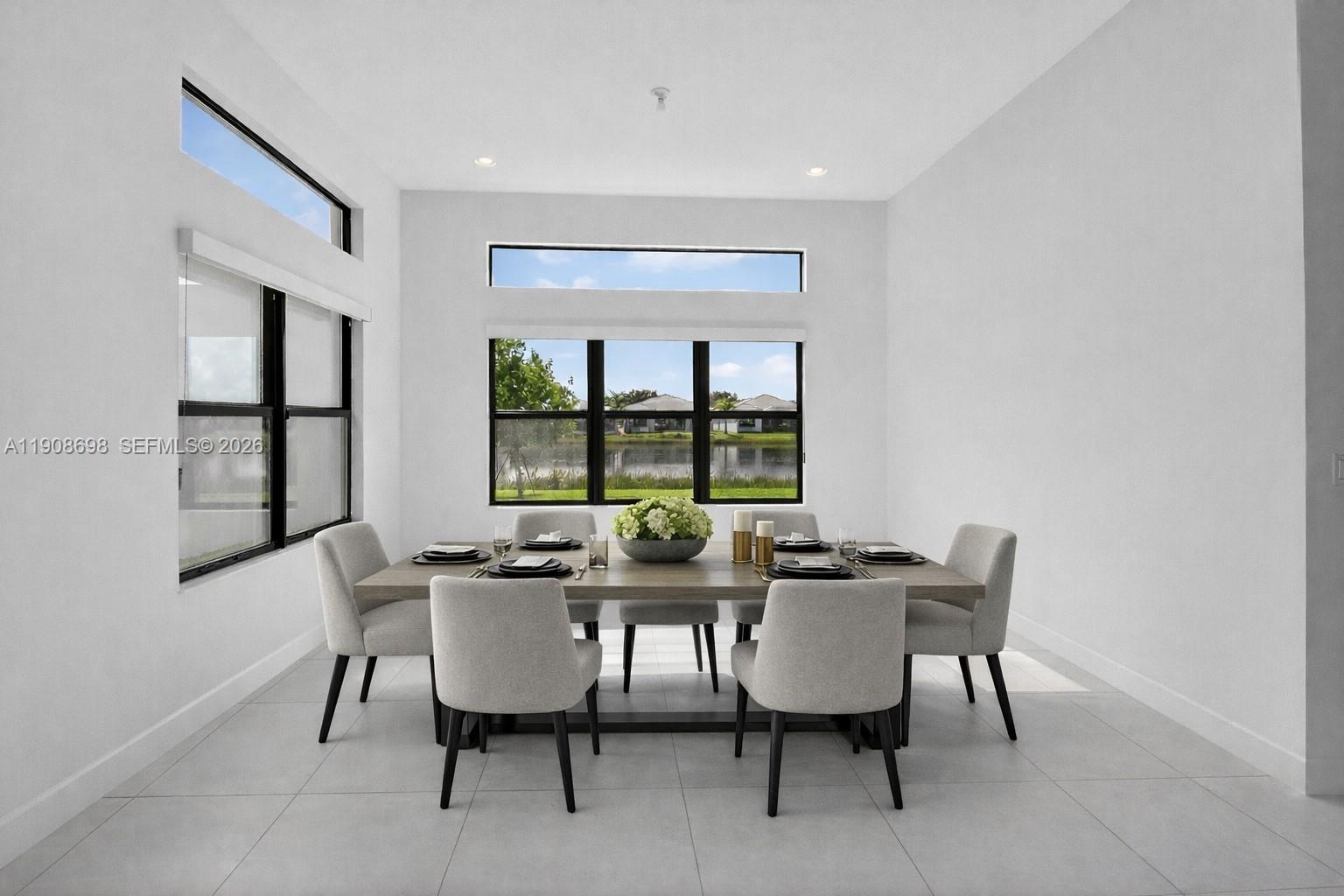 VALENCIA GRAND - Residential