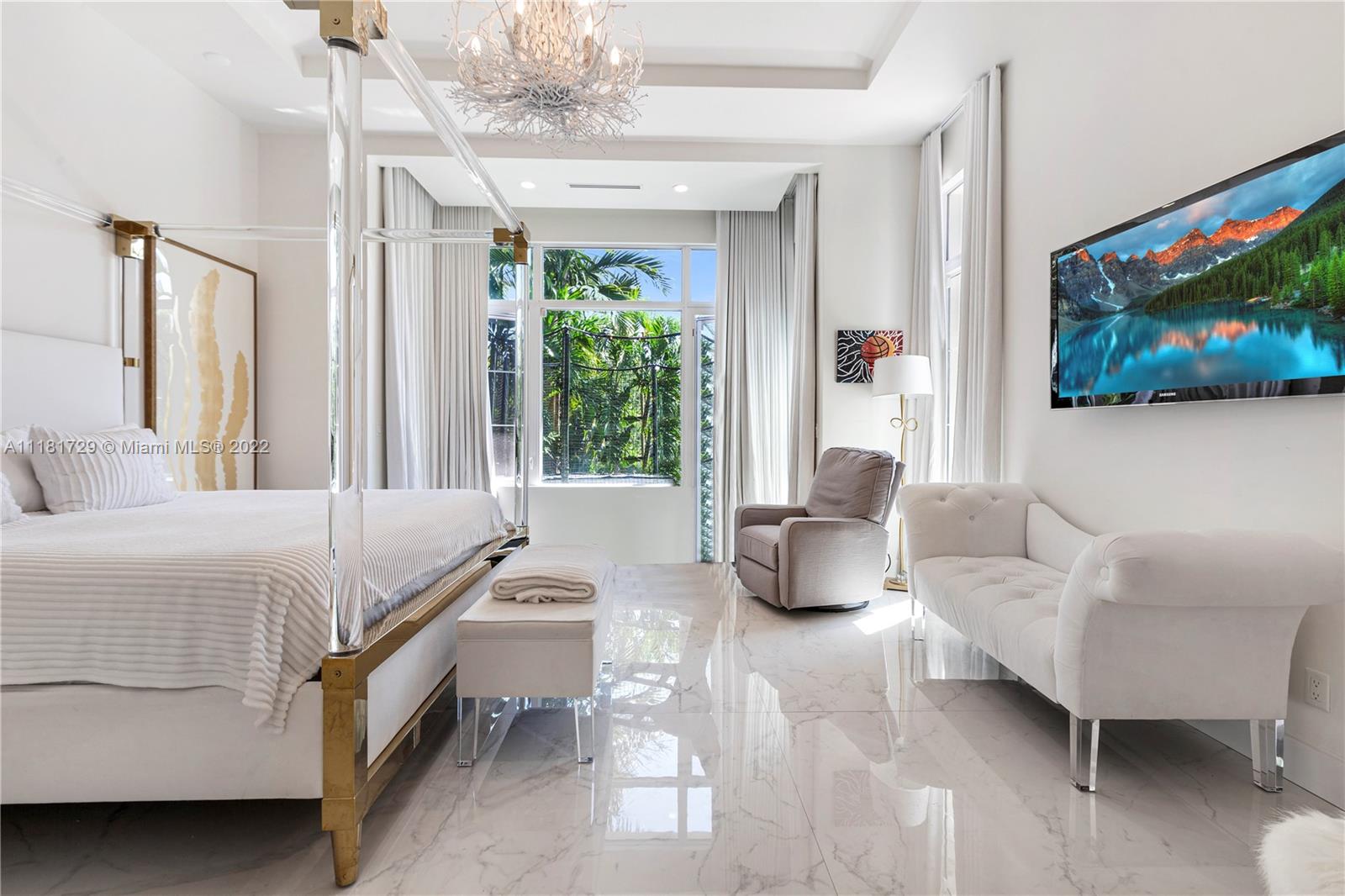 BAY HARBOR ISLAND - Residential