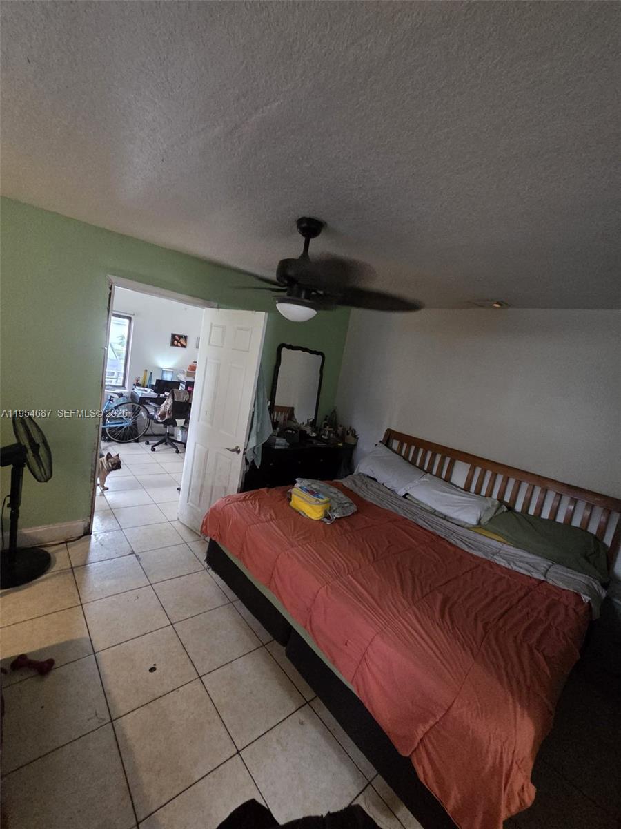 THIRD ADDN TO CAROL CITY - Residential