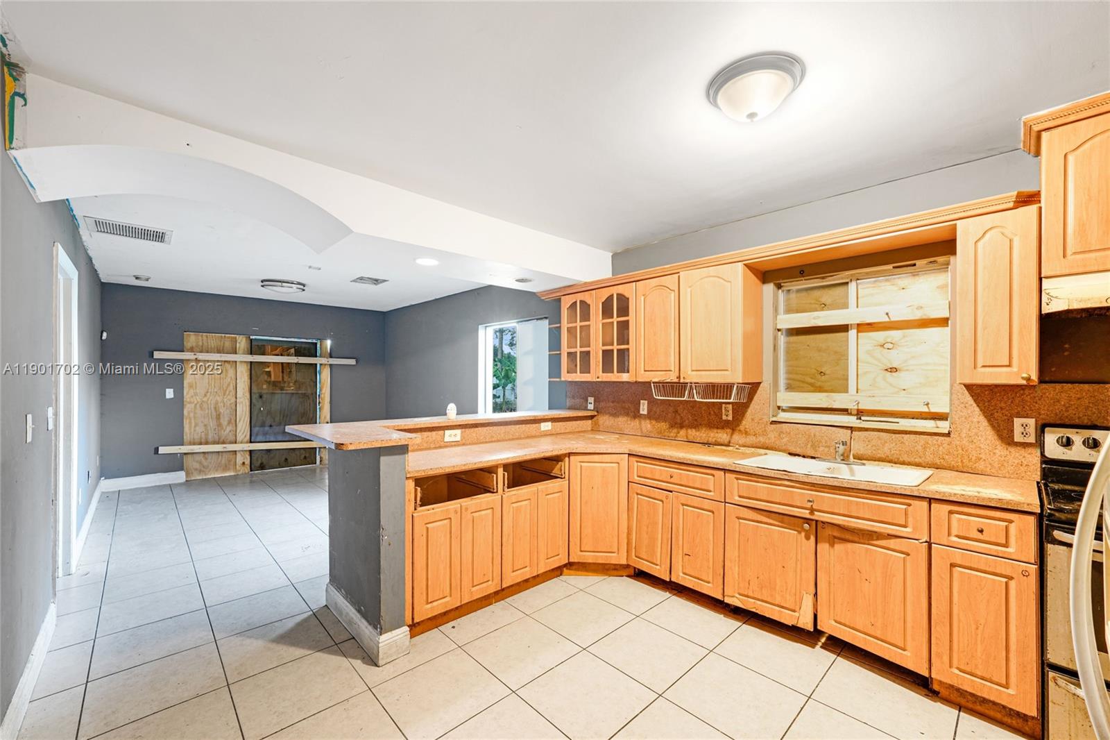 HIALEAH HEIGHTS - Residential