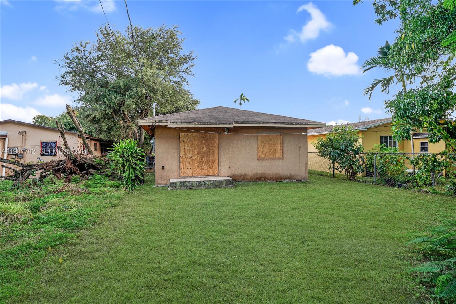 HIALEAH HEIGHTS - Residential