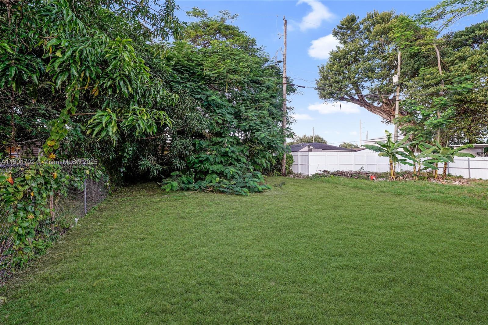 HIALEAH HEIGHTS - Residential