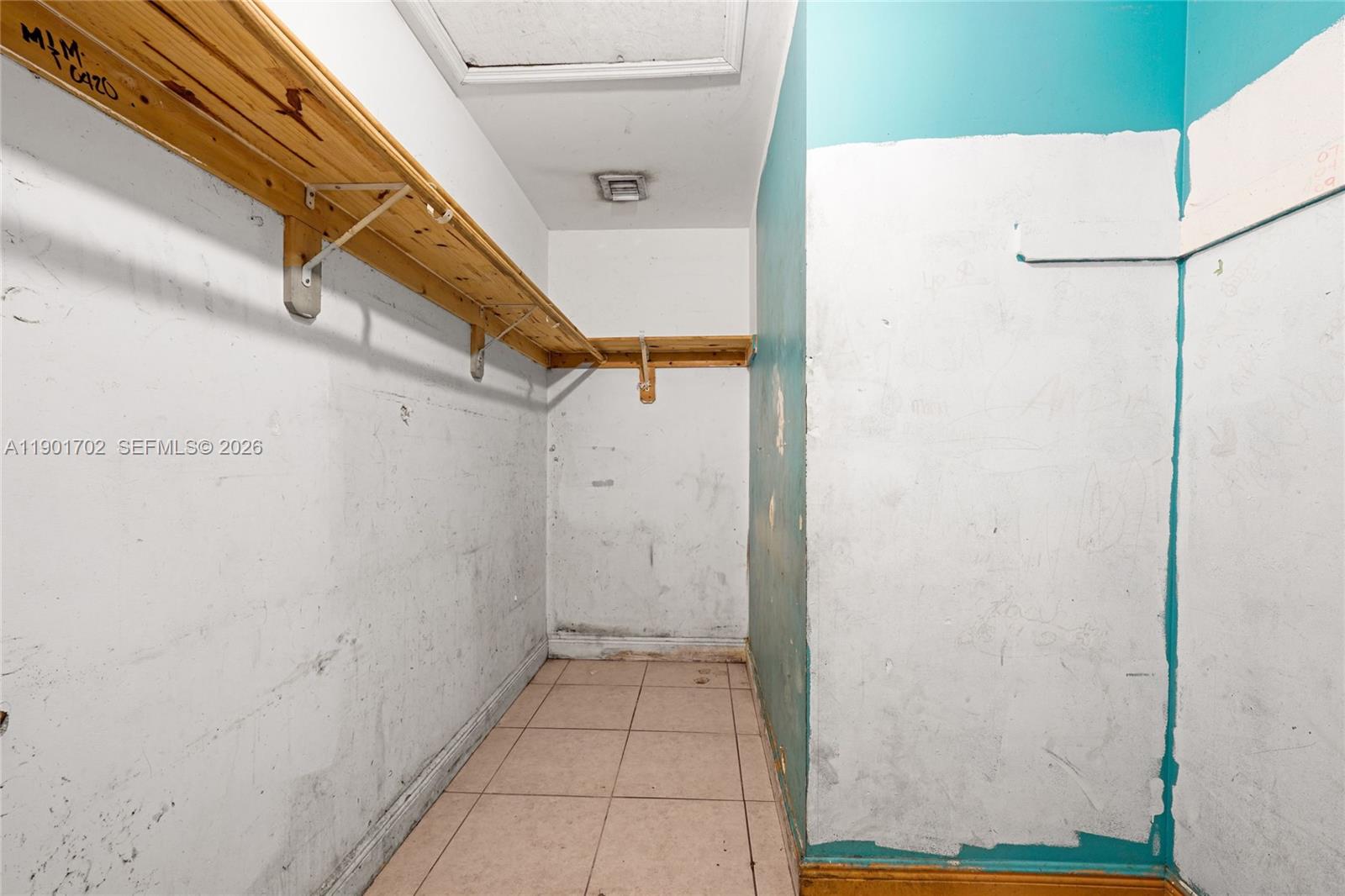 HIALEAH HEIGHTS - Residential