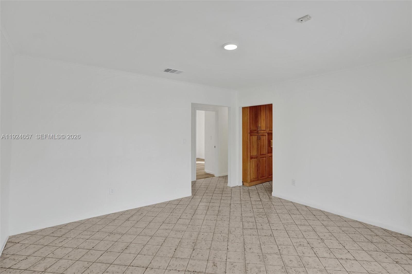 ENCHANTED LAKE SEC 4 - Residential