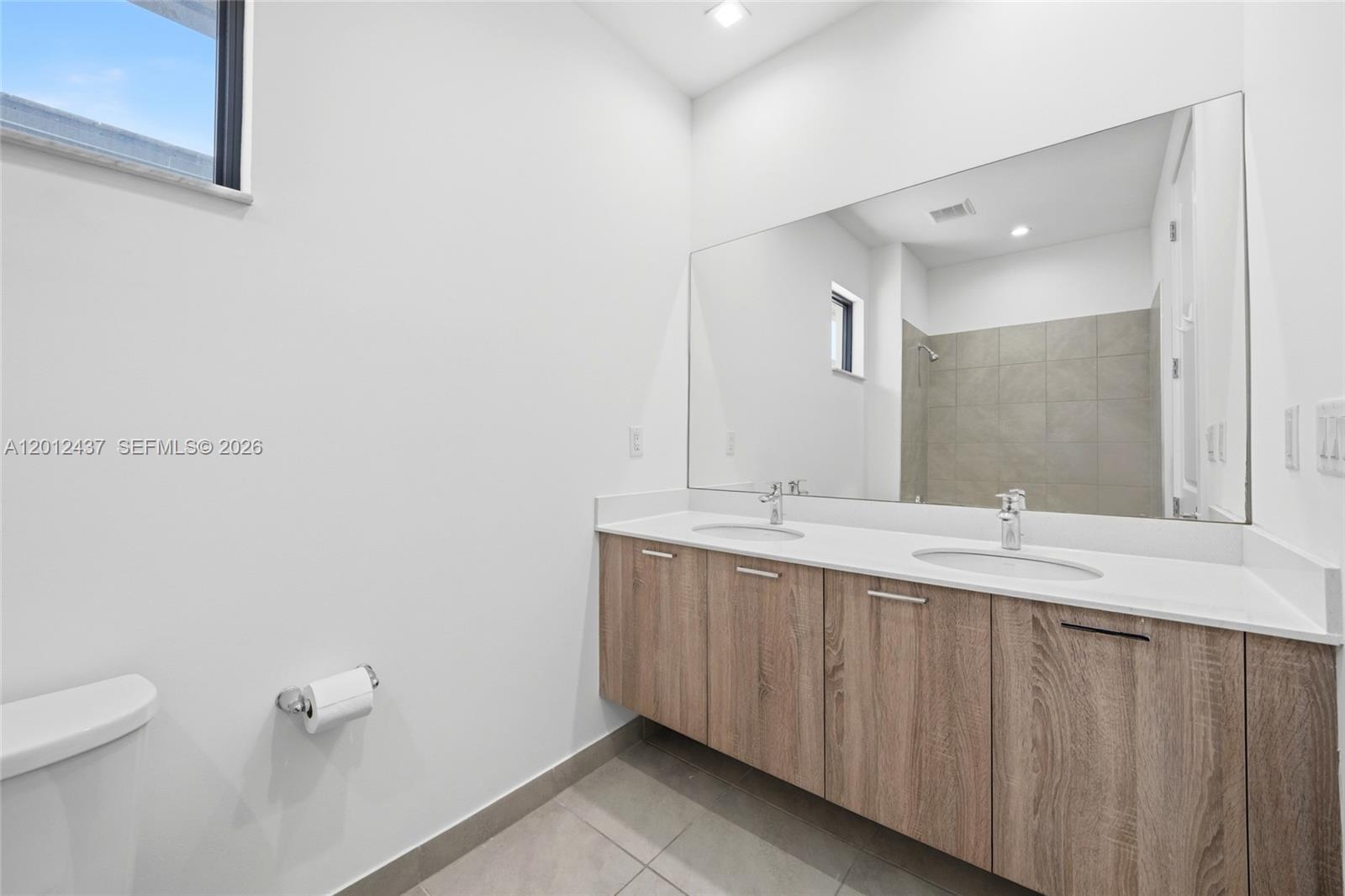 CANARIAS EAST - Residential