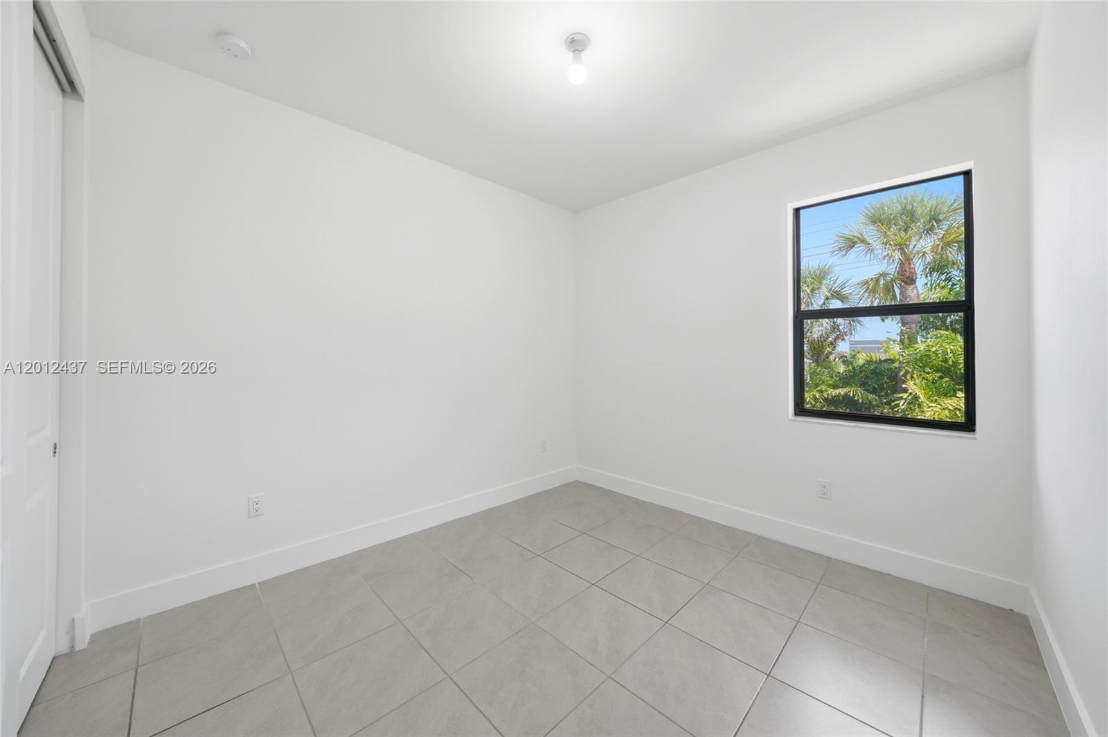 CANARIAS EAST - Residential