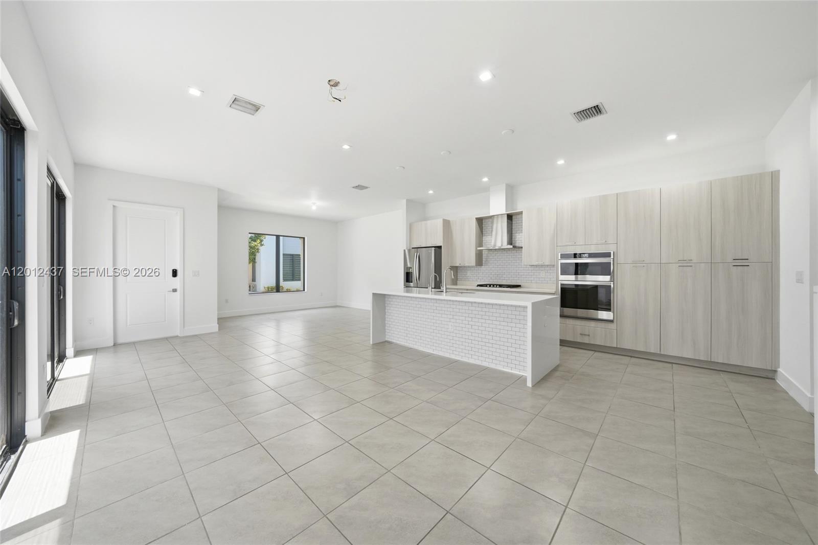CANARIAS EAST - Residential