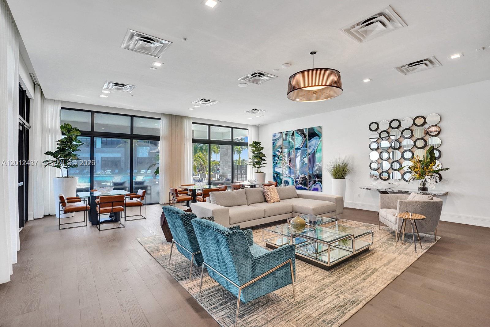 CANARIAS EAST - Residential