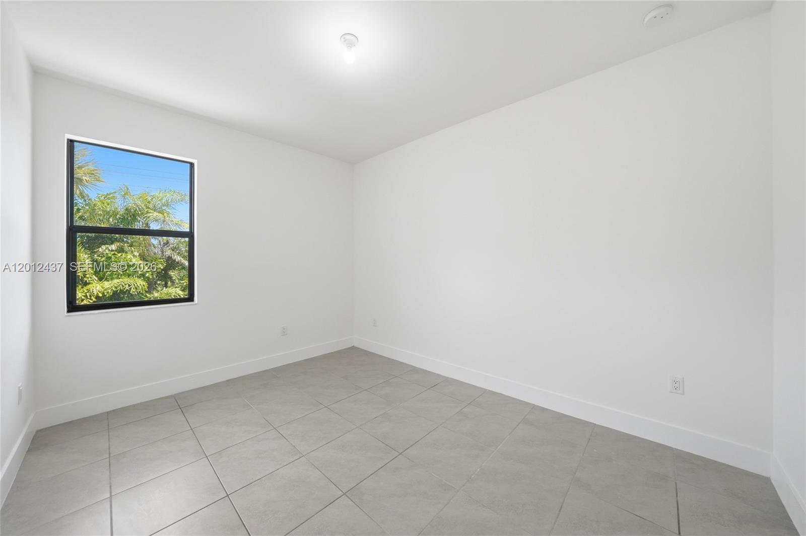 CANARIAS EAST - Residential