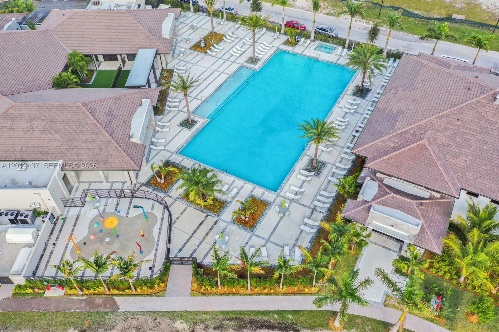 CANARIAS EAST - Residential