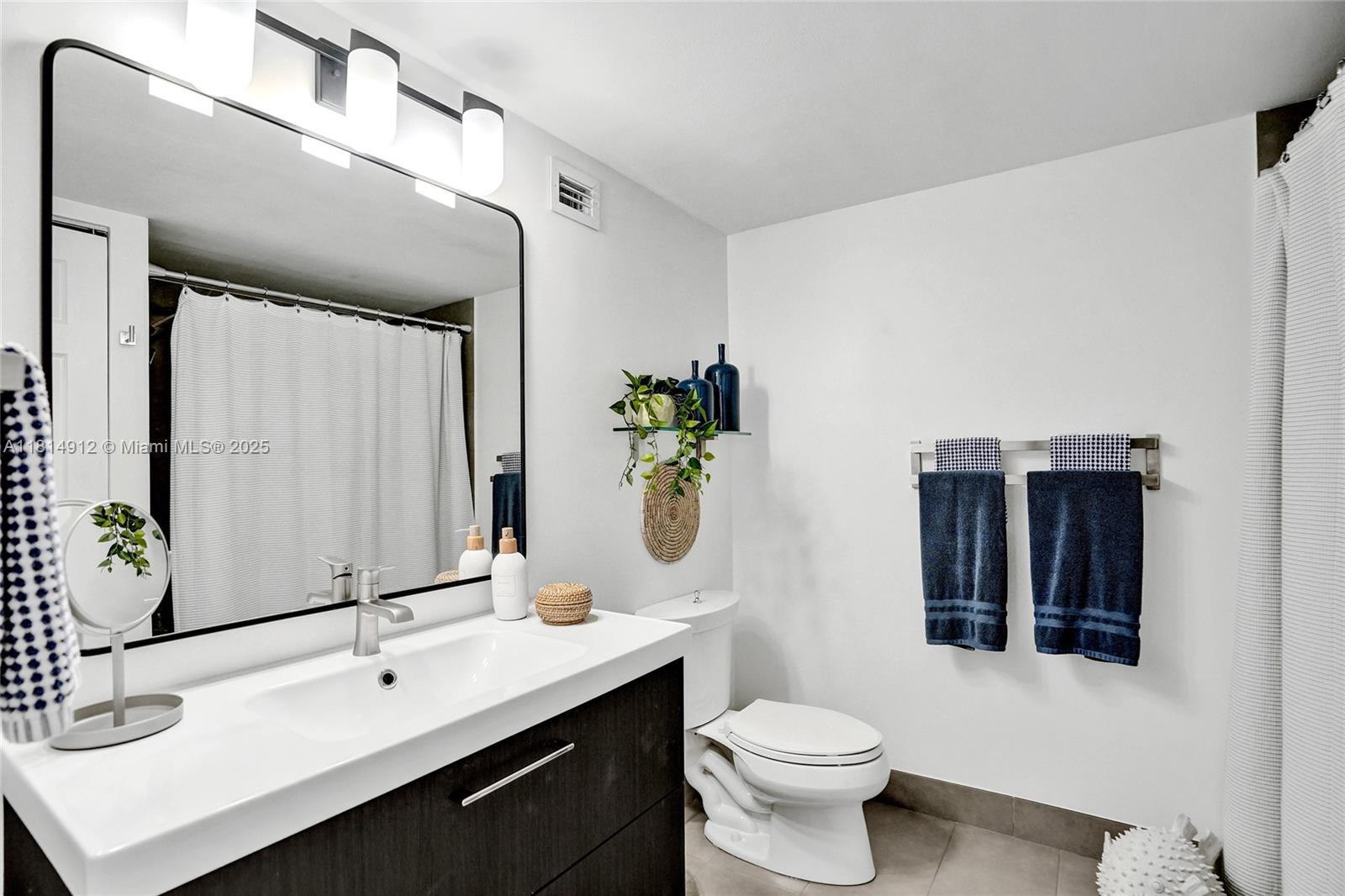 OCEANVIEW PARK CONDO - Residential