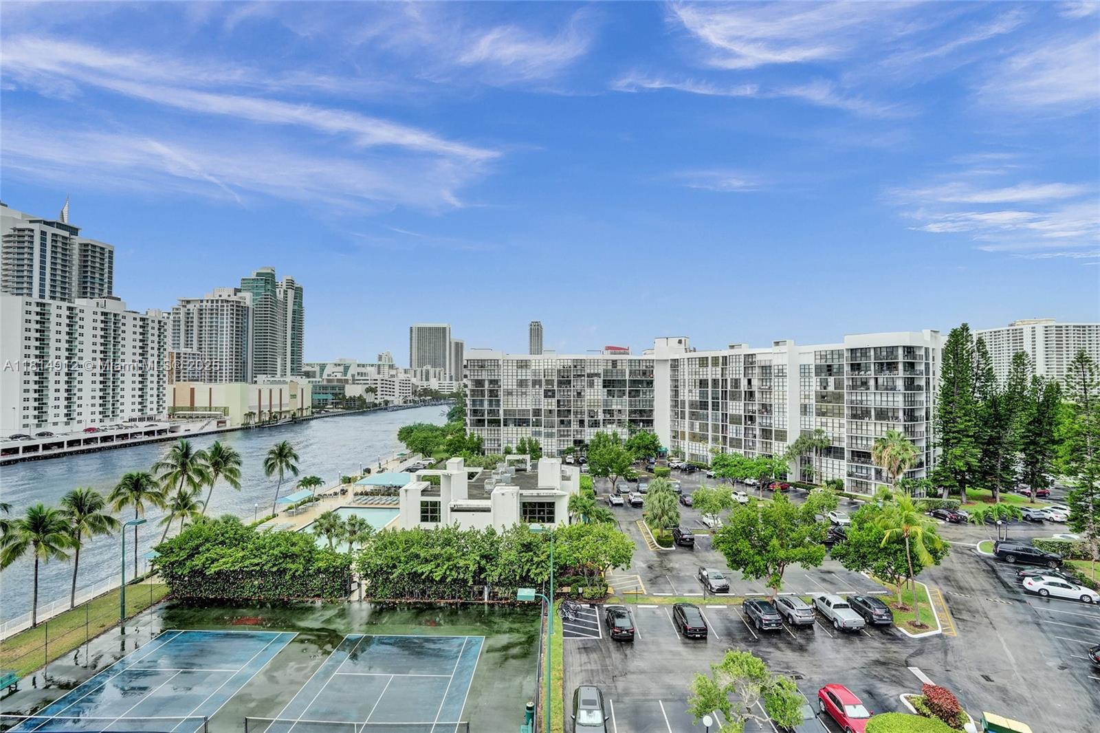 OCEANVIEW PARK CONDO - Residential