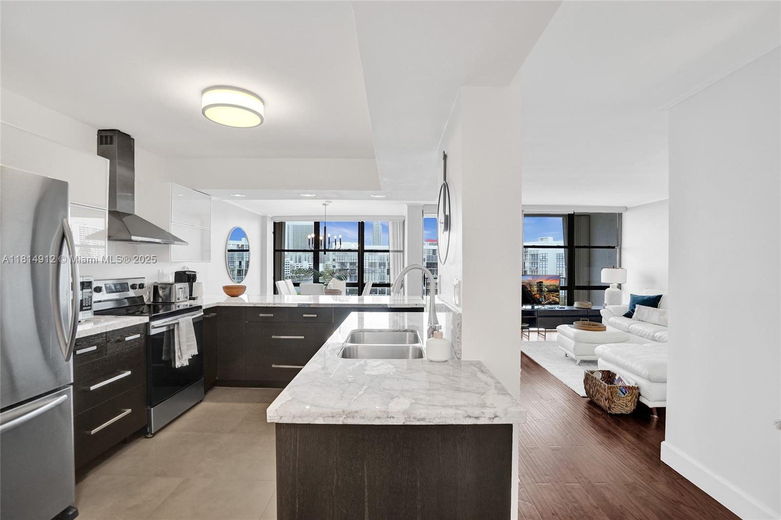 OCEANVIEW PARK CONDO - Residential
