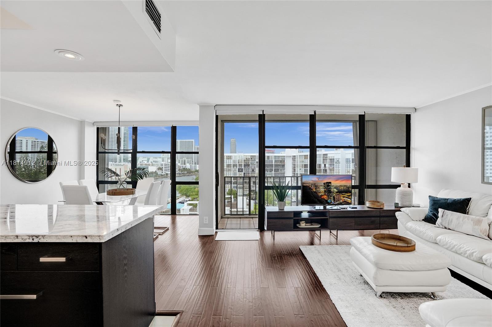 OCEANVIEW PARK CONDO - Residential