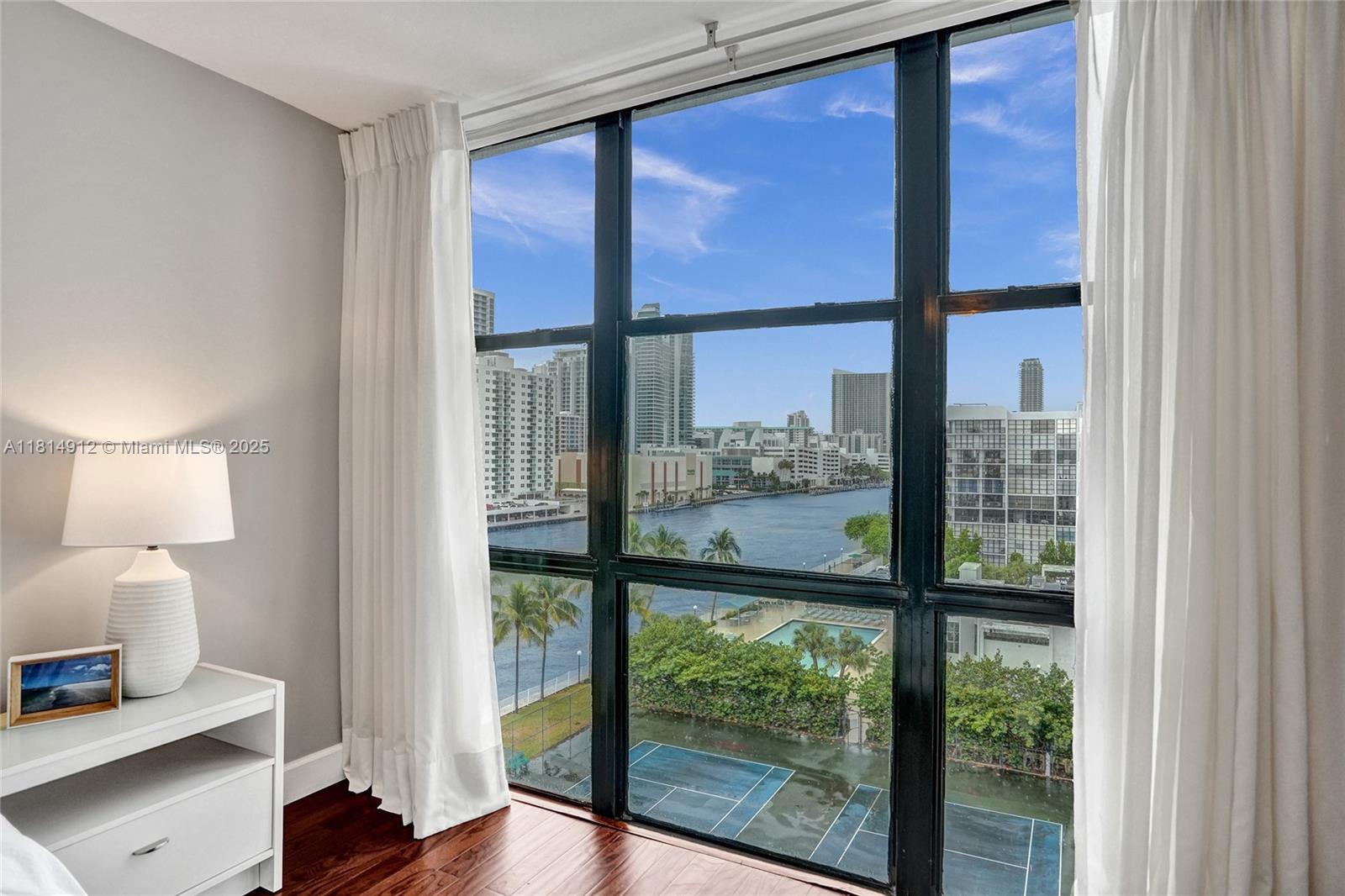 OCEANVIEW PARK CONDO - Residential