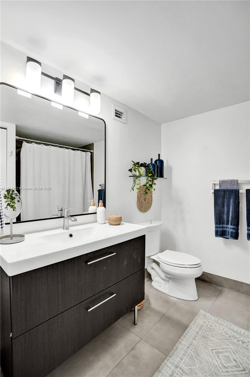 OCEANVIEW PARK CONDO - Residential