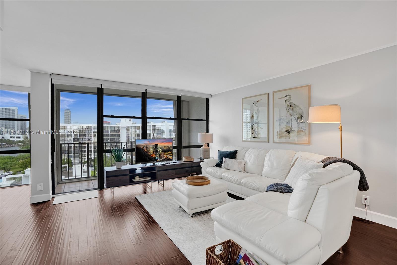 OCEANVIEW PARK CONDO - Residential
