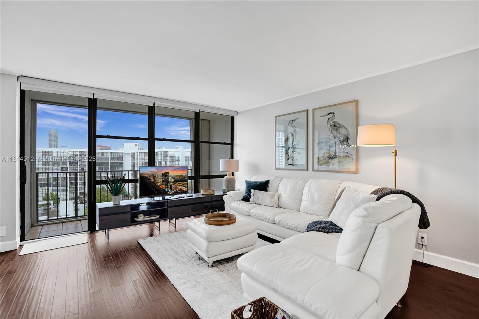 OCEANVIEW PARK CONDO - Residential
