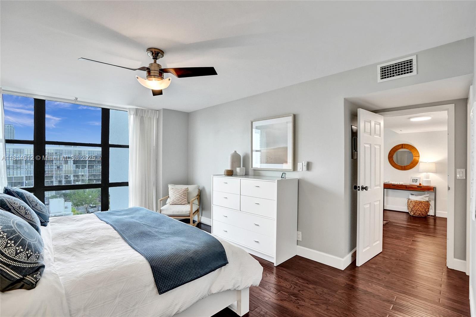 OCEANVIEW PARK CONDO - Residential