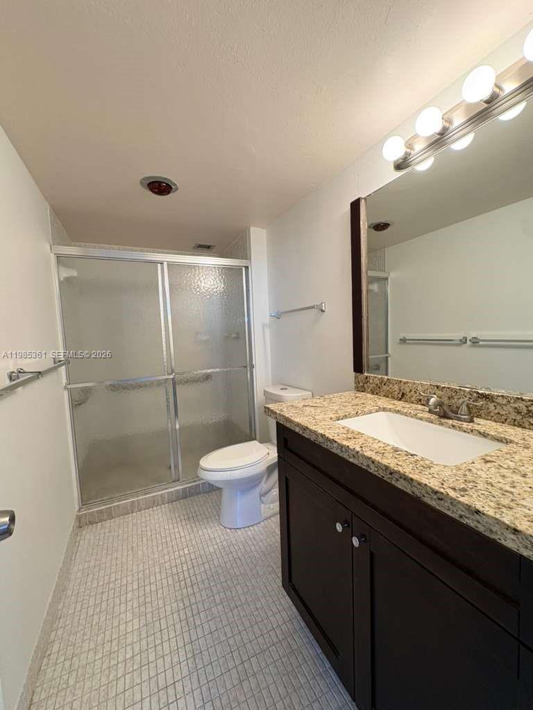 ENVIRON I CONDO 5 AND 6 - Residential Lease