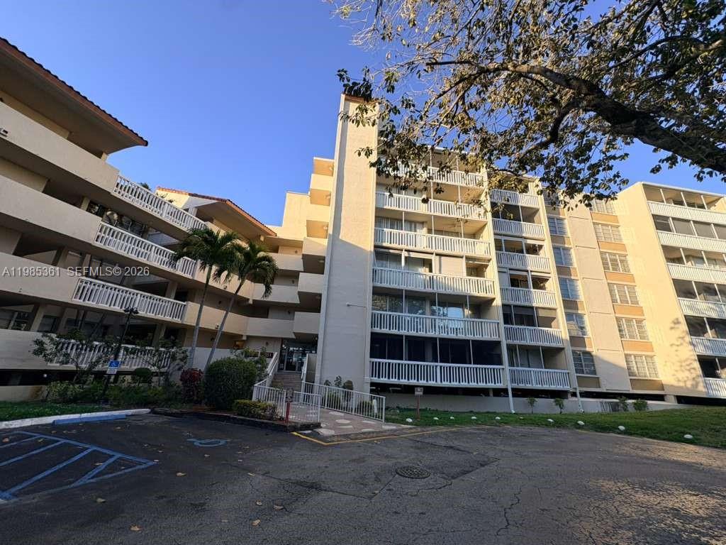 ENVIRON I CONDO 5 AND 6 - Residential Lease