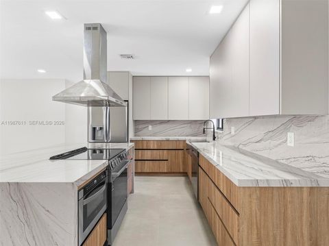 610 NE 164th Ter North Miami Beach FL 33162