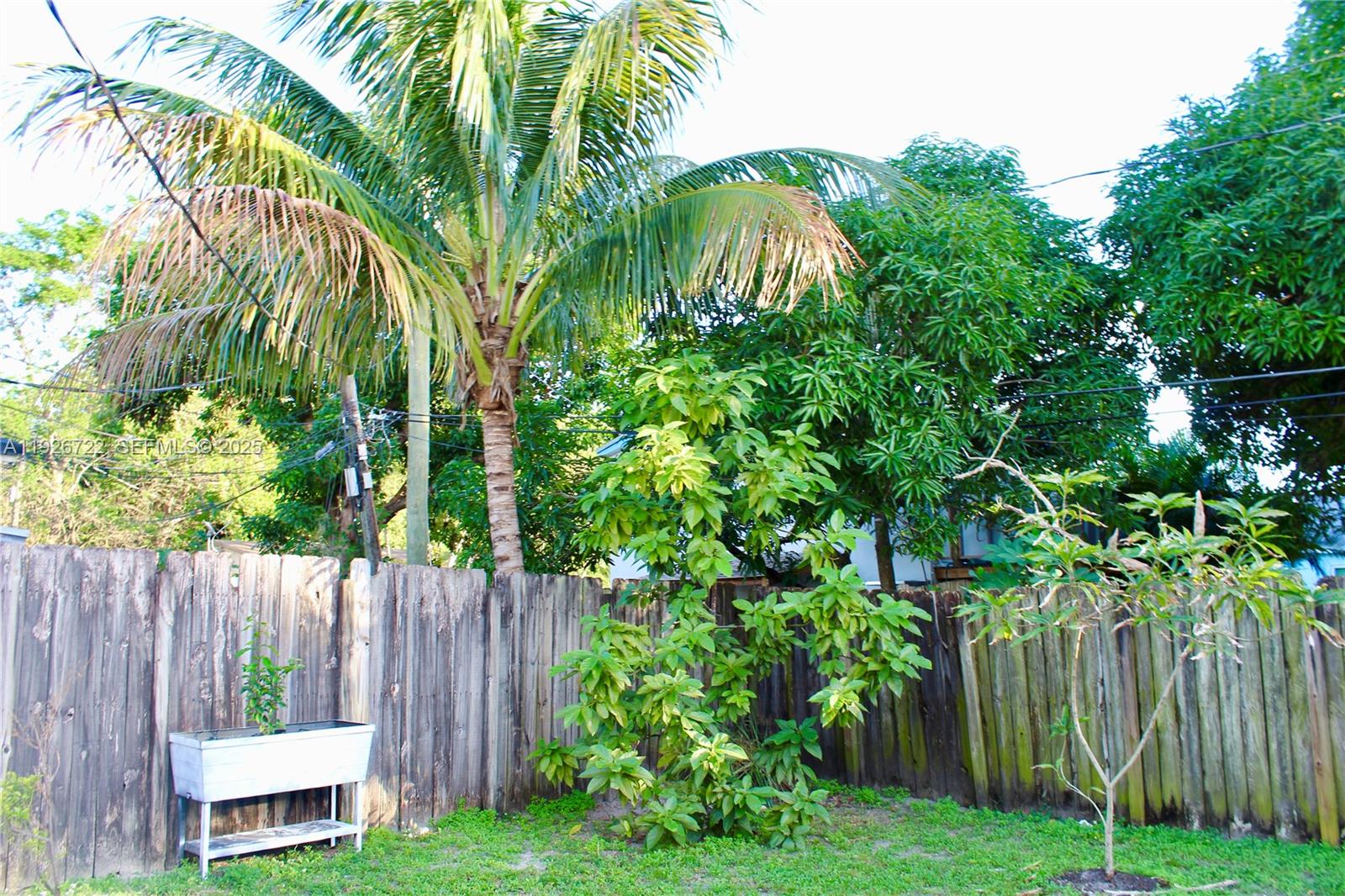 FT LAUDERDALE LAND & DEV - Residential Lease