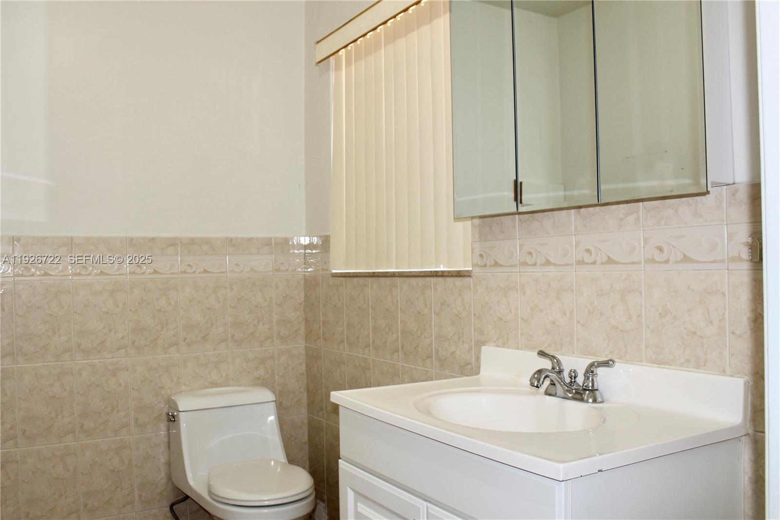 FT LAUDERDALE LAND & DEV - Residential Lease