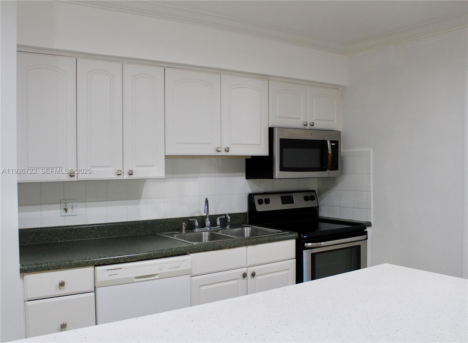 FT LAUDERDALE LAND & DEV - Residential Lease