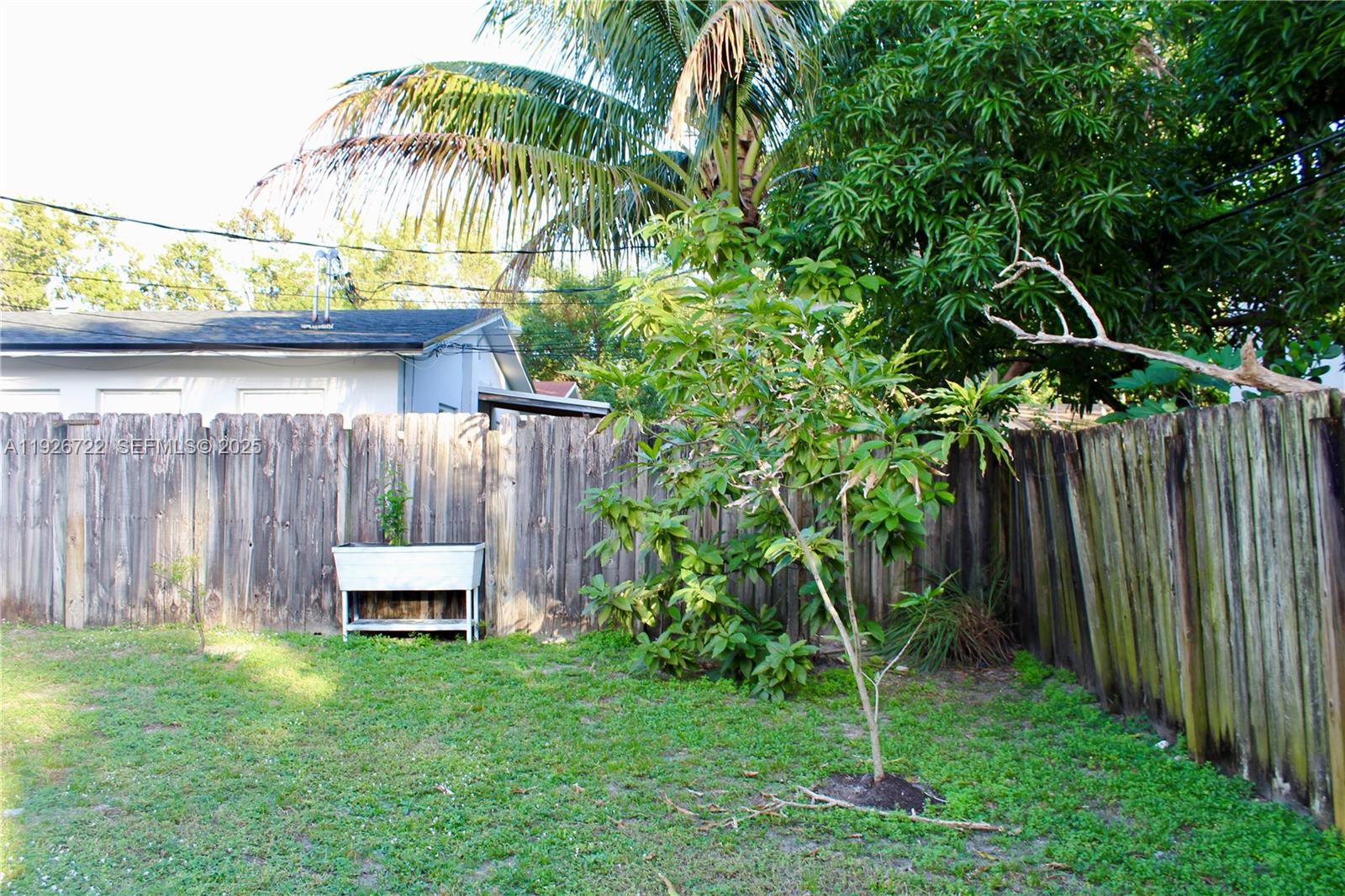 FT LAUDERDALE LAND & DEV - Residential Lease