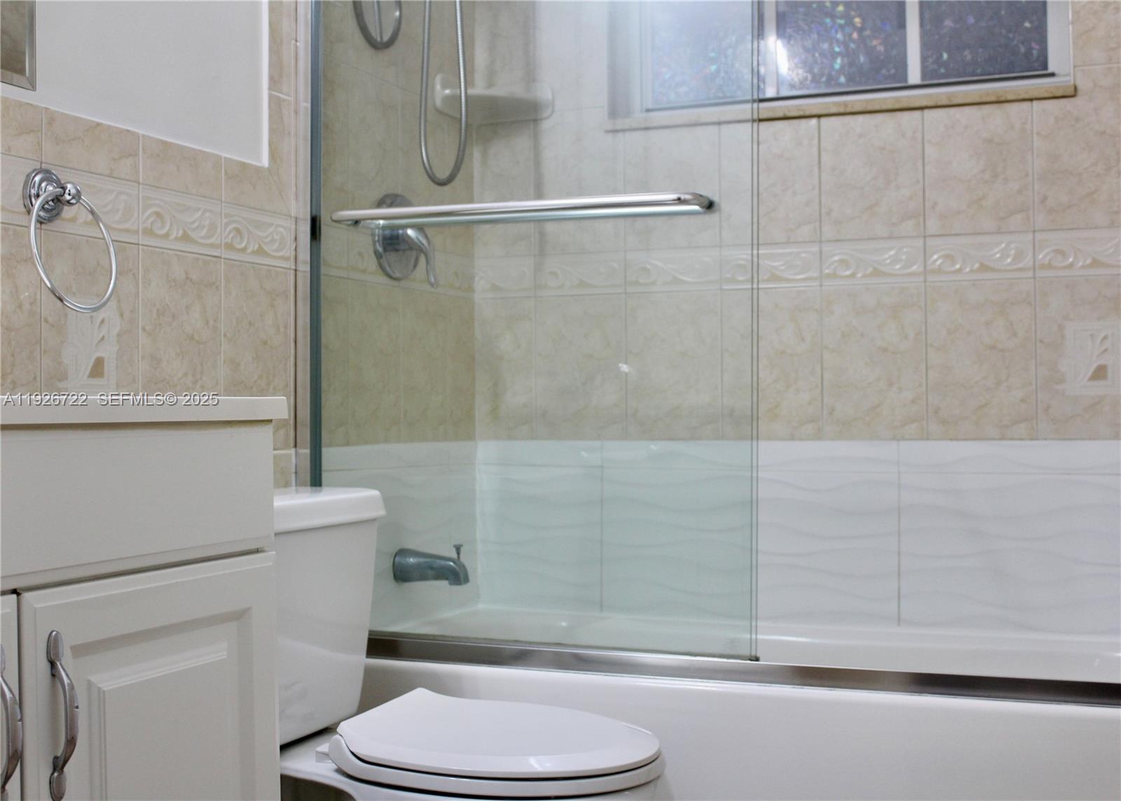 FT LAUDERDALE LAND & DEV - Residential Lease