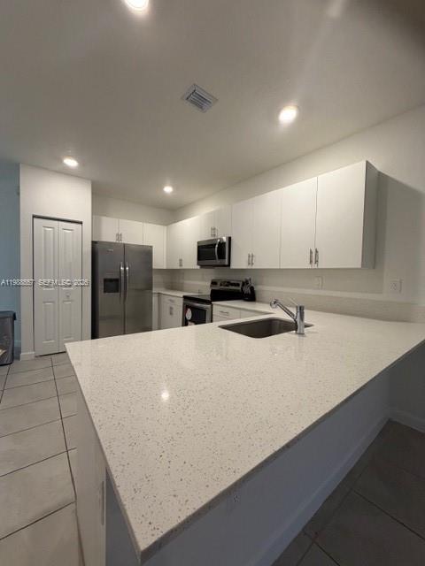 KEYS GATE RESIDENTIAL - Residential Lease