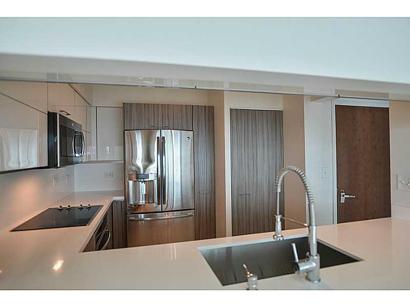 BRICKELL ON THE RIVER N T - Residential Lease